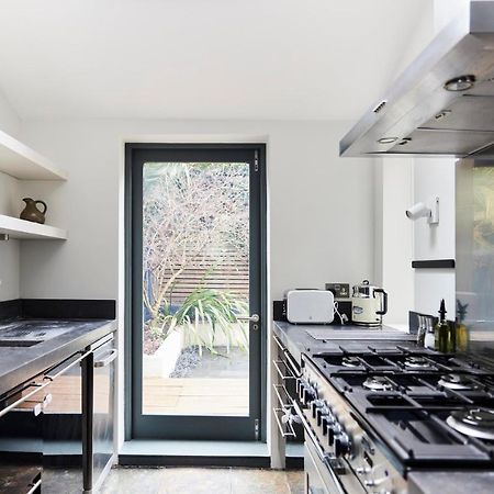 Апартаменти The Southwark Townhouse - Adorable 3Bdr House With Garden Лондон Екстер'єр фото